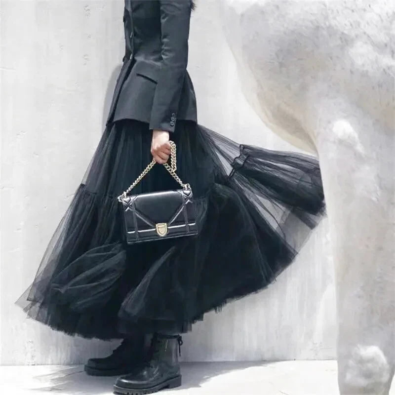 Jupe en Tulle Noire Evasée - Maison Tulle